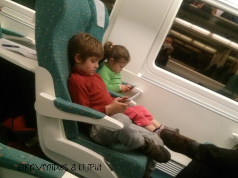 Viaje en tren con peques