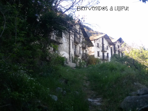 Llegada al pueblo de Árreu