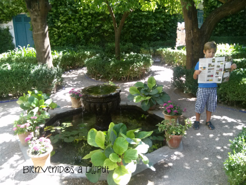 Patio de los Naranjos en Palacio de Viana