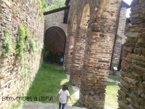 Monasterio Sant Pere del Burgal